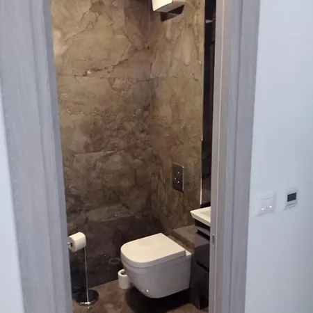 Nina Apartment *