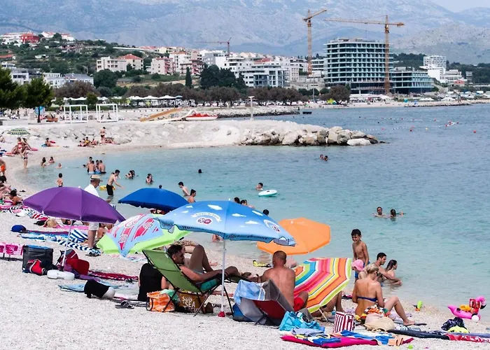 アパート Nina スプリト